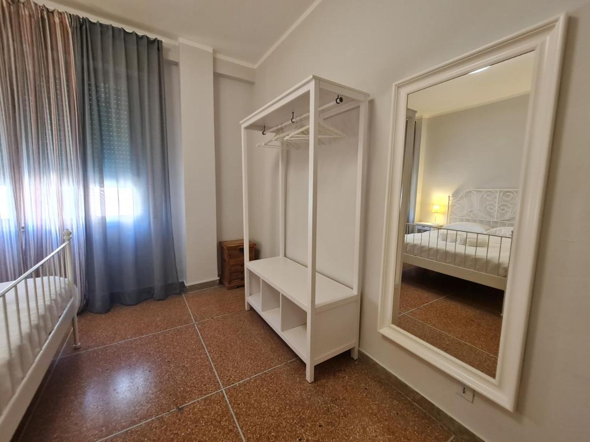 Lc Gramsci Guest House Self Check-In Pisa Exteriör bild